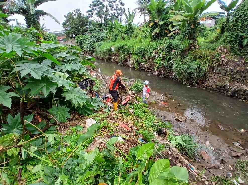 Pemkot Bandar Lampung Bersihkan Sungai, Cegah Aliran Tersumbat