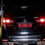 Berkendara Ugal-ugalan, Mobil Plat Merah BE 1554 XZ Viral di Tanggamus