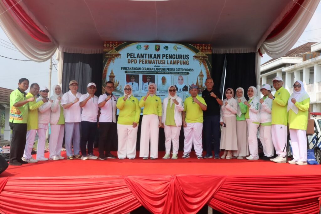 Cegah Osteoporosis, Wagub Jihan Ajak Masyarakat Aktif Bergerak