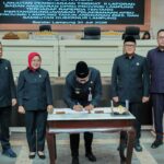 Raperda Pertanggungjawaban APBD 2025 Lampung Ditandatangani, Masukan DPRD Jadi Bahan Evaluasi