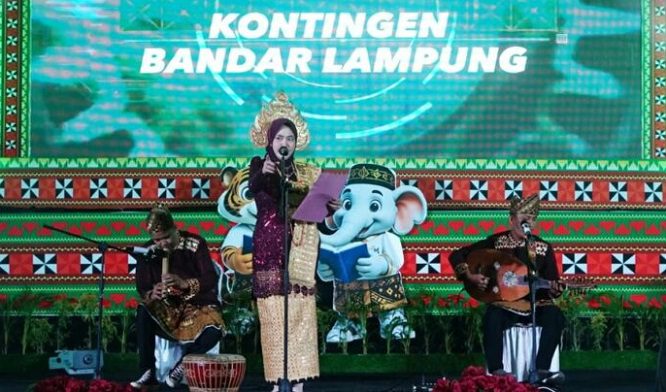Musik Tradisional dan Puisi Lampung Warnai Penampilan Kontingen Bandar Lampung