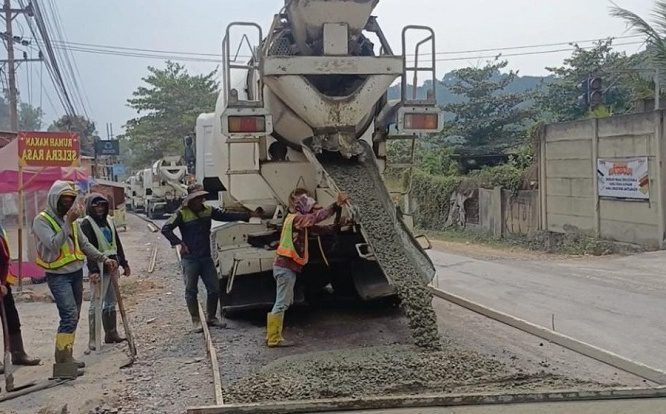 Proyek Jalan Tirtayasa Rp35,9 Miliar Disorot, PU Bandar Lampung Turun Mengevaluasi