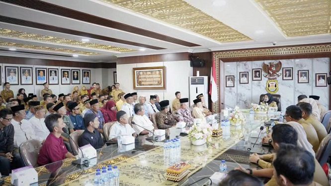 Pemkot Bandar Lampung Kucurkan Hibah untuk Pertuni dan Rumah Ibadah